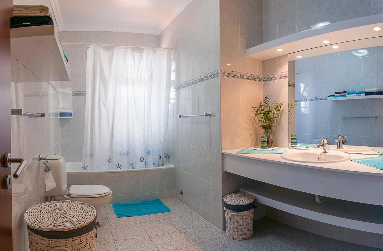 Vila Belgica Bed & Breakfast Horta  Exterior photo